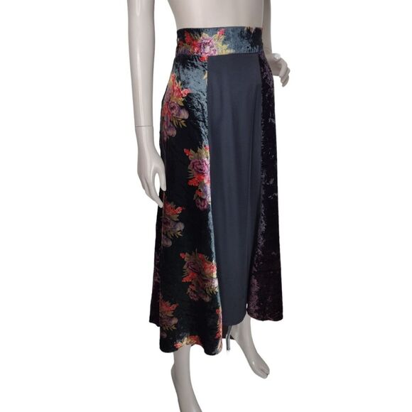 Vintage 90s Black Velvet Burgundy Floral Paneled Gypsy Bohemian Long Maxi Skirt - Picture 2 of 12